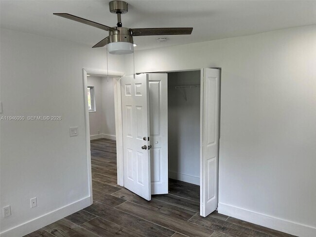 Building Photo - 261 NW 49th St