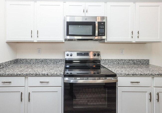 Building Photo - 78 Elmarry Ln