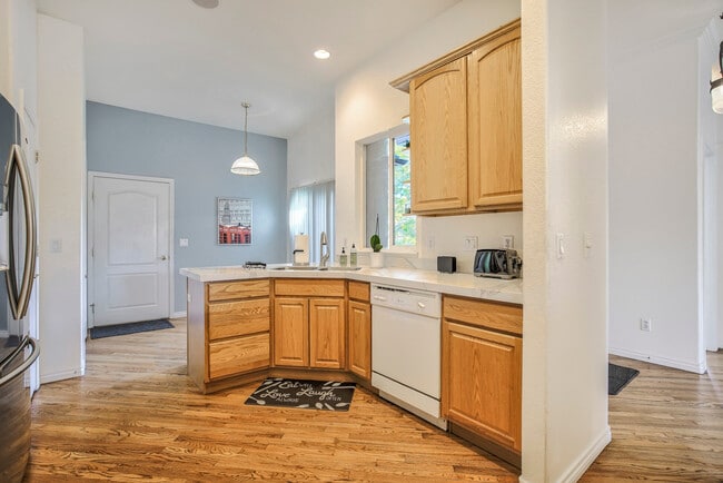 Building Photo - 4884 Sanctuary Grove