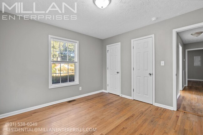 Building Photo - 101 Stacker Dr