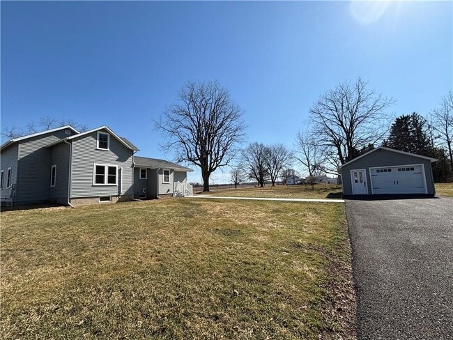 Building Photo - 5667 Dunning Ave