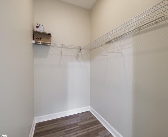 Building Photo - 1001 S Church St