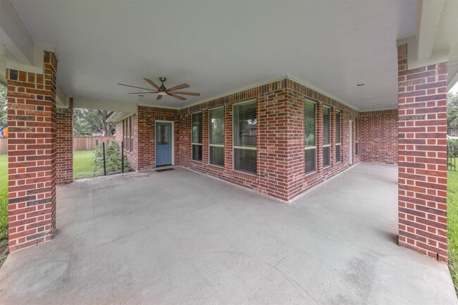 Building Photo - 32611 Waltham Crossing