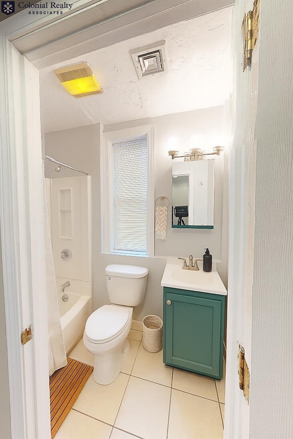 Building Photo - 17 Highgate St