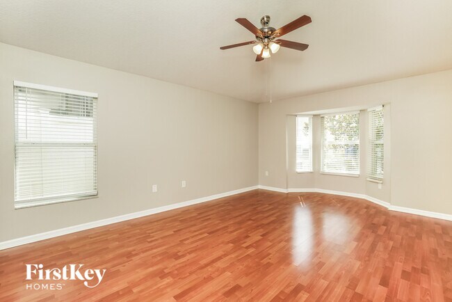 Building Photo - 18416 Cypress Bay Pkwy