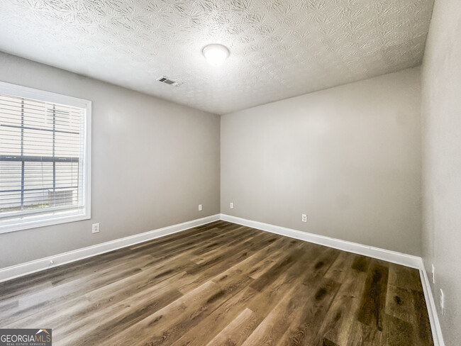 Building Photo - 278 Indian Lake Trail