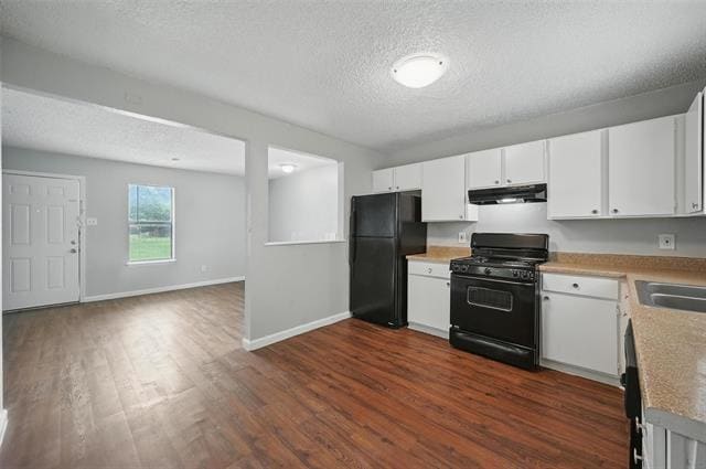 Building Photo - 3048 Tudor Ln