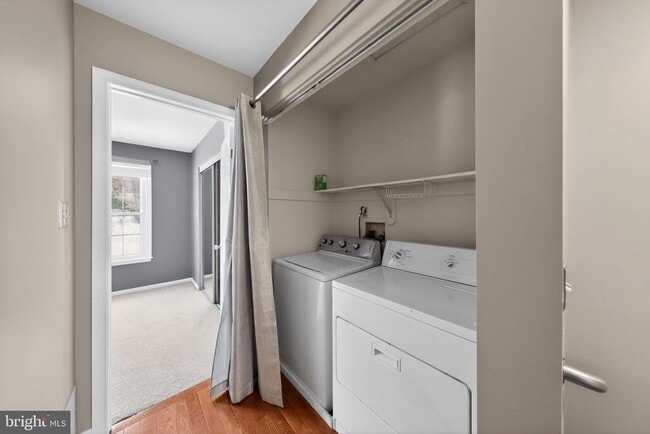 Building Photo - 4503 Fox Pointe Ct