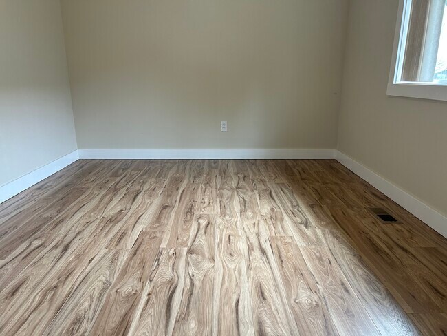 Building Photo - 6440 S Langston Rd