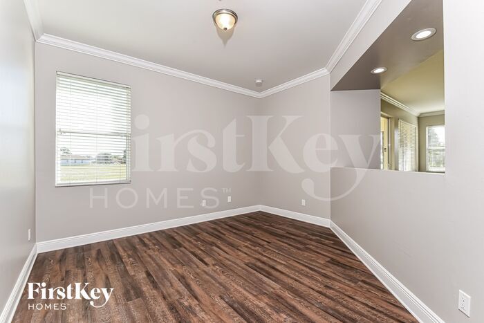 Building Photo - 16116 Badalona Dr