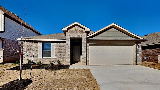 Building Photo - 2733 Dennis Dr