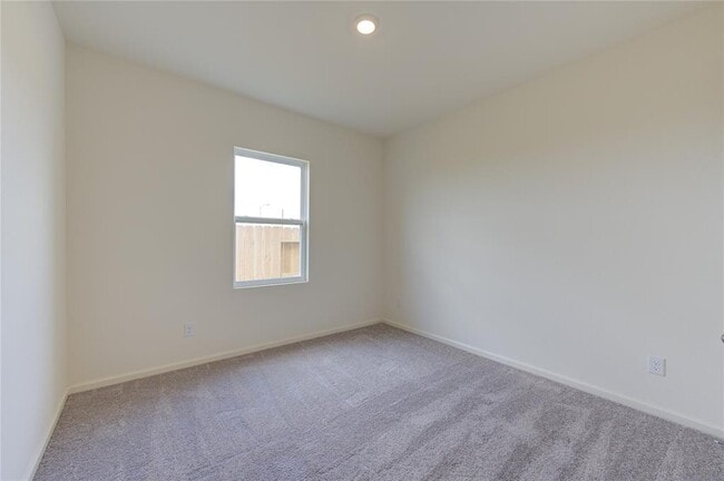 Building Photo - 5903 Grantgrala Dr