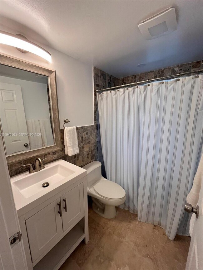 Building Photo - 750 Pennsylvania Ave