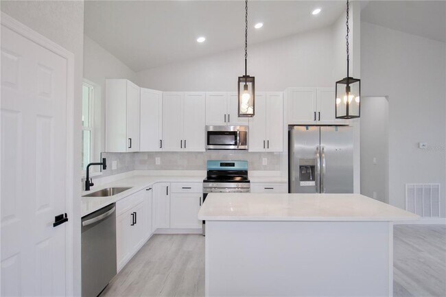 Building Photo - 4608 Cortez Blvd