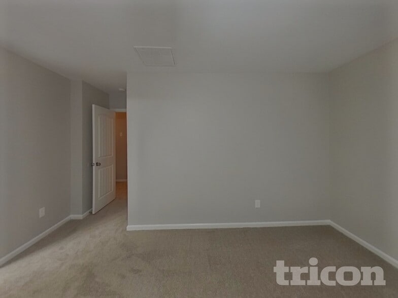 Building Photo - 253 Aershire Ct