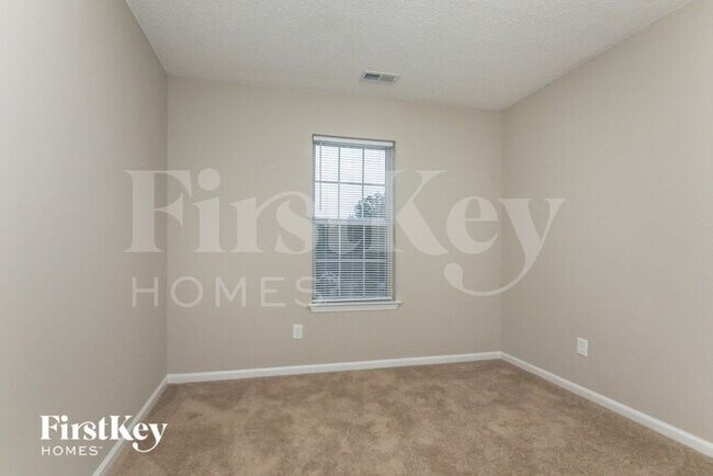 Building Photo - 4122 Bryan Furr Dr
