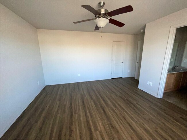 Building Photo - 1280 Colonel Salomon Dr