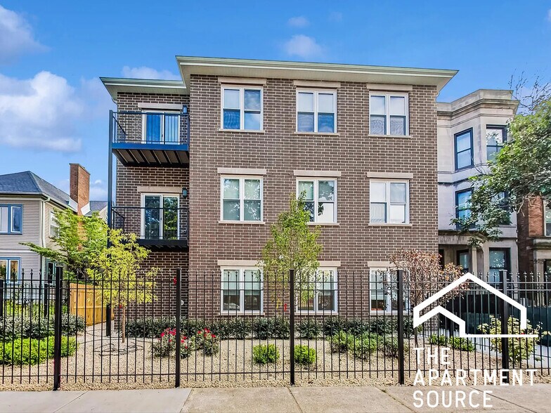 Building Photo - 5126 S Kenwood Ave