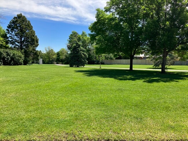 Primary Photo - 6531 S Albion Way