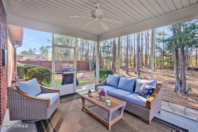 Building Photo - 816 Greystone Ct