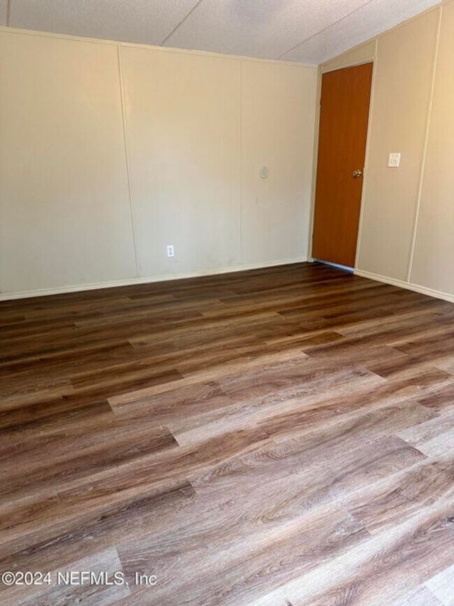 Building Photo - Welcome Home