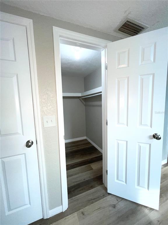 Building Photo - 11241 Yewtree Ave