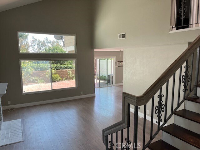 Building Photo - 22302 Summit Hill Dr