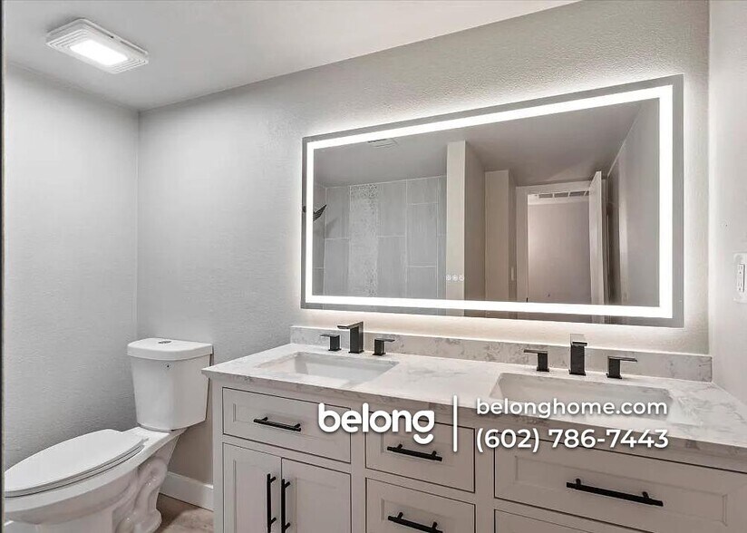 Building Photo - 5420 N Granite Reef Rd