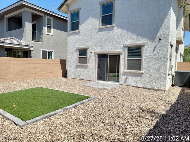 Building Photo - 117 Destiny Orch Ct