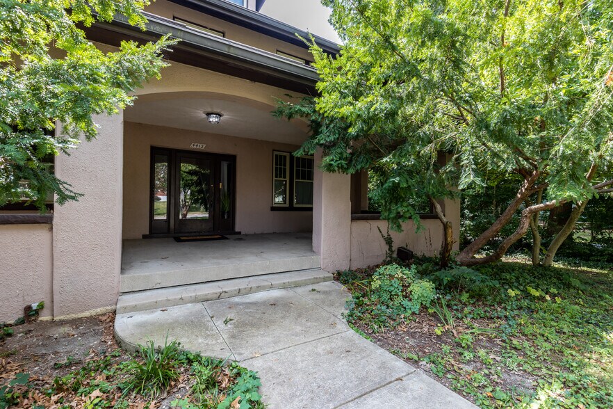 Building Photo - 4412 Erie Ave