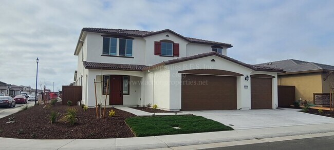 Building Photo - MOVE-IN SPECIAL! Lumiere @ Sierra West, Ro...