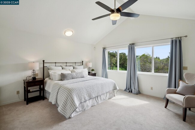 Building Photo - 3555 Old Mountain View Dr