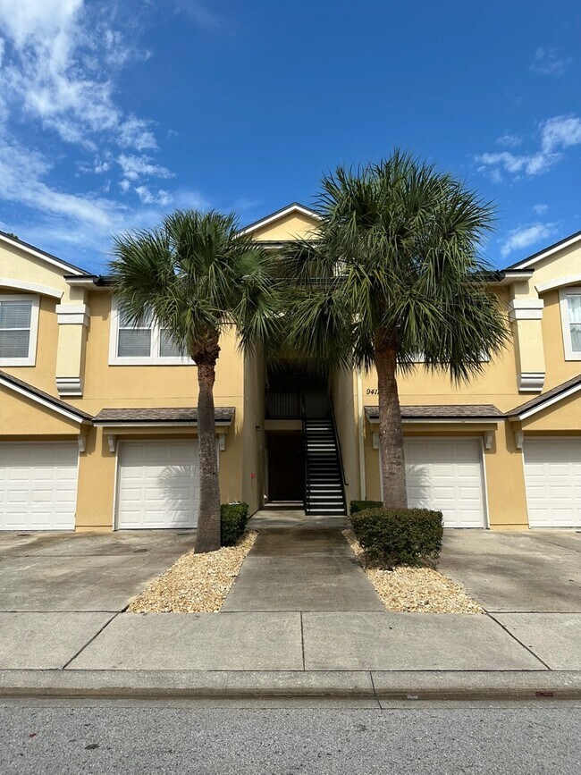 Building Photo - 9411 Osprey Branch Trail