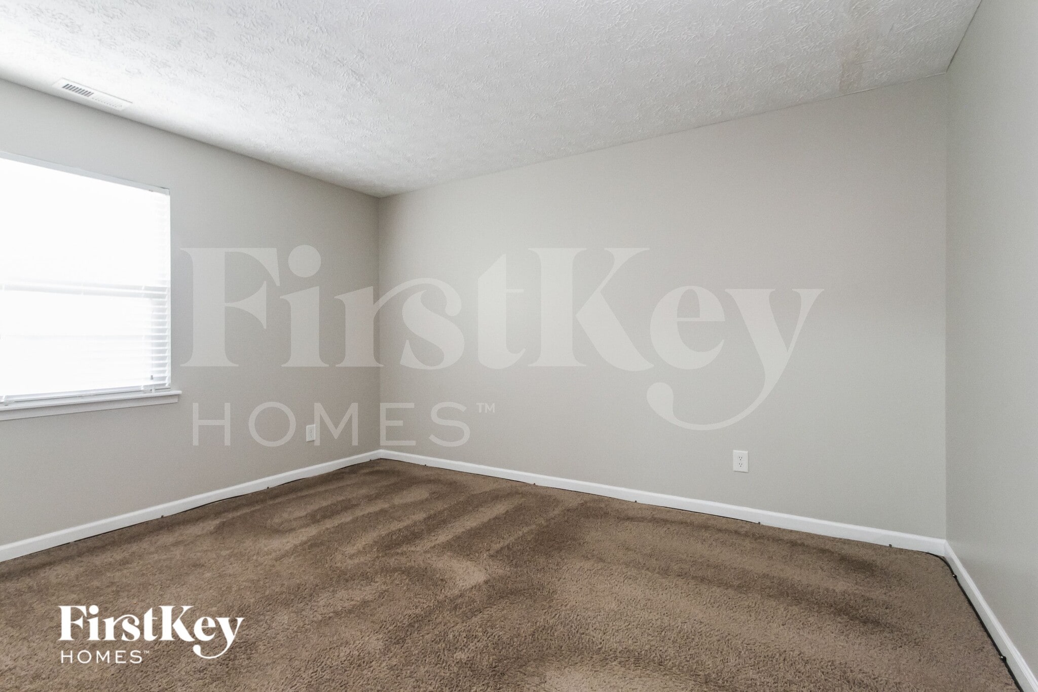 Building Photo - 6412 Perry Pines Ct