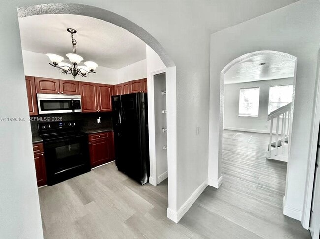Building Photo - 3991 SW 155th Ave