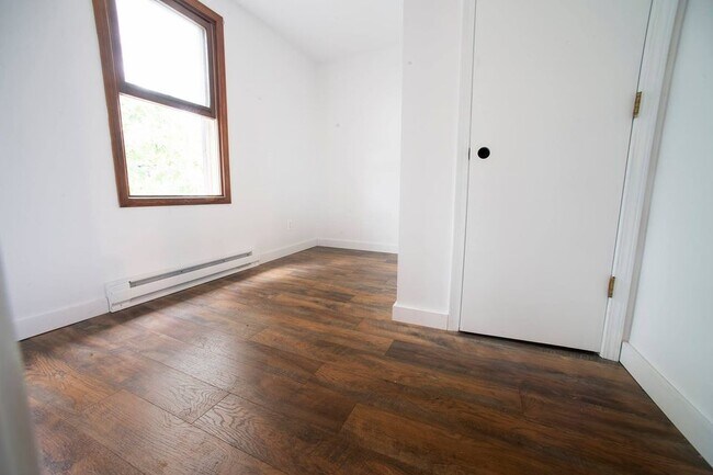 3rd smaller bedroom - great for office or small child’s bedroom - 8 Virginia St