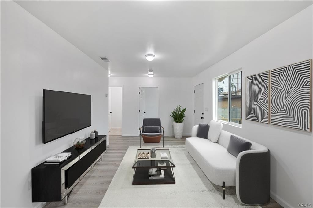 Building Photo - 527 W 119th St