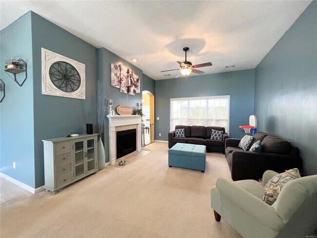 Building Photo - For Rent Prattville AL