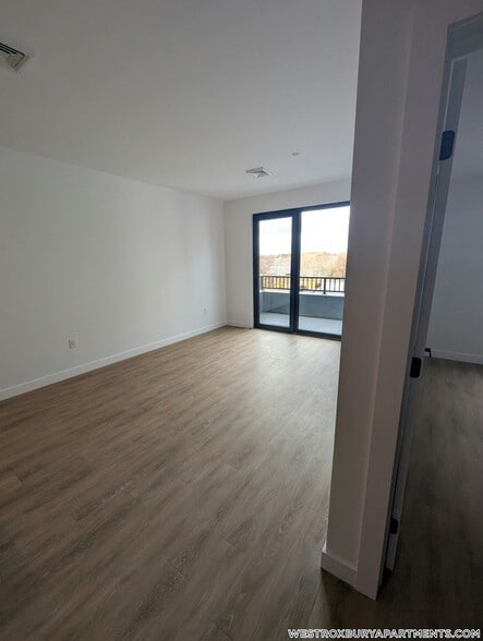 Building Photo - 199 Gardner St