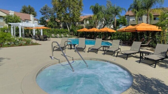 Building Photo - 13292 Lasselle St