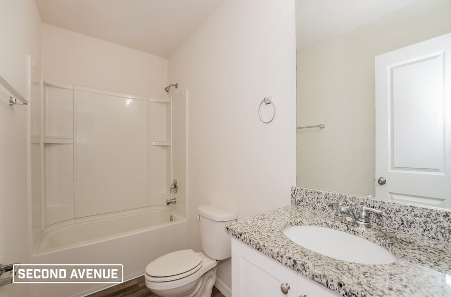 Building Photo - 10920 N Ober Terrace