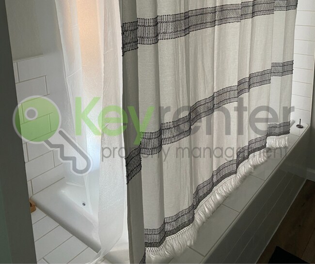 Building Photo - 2692 Bradford Way