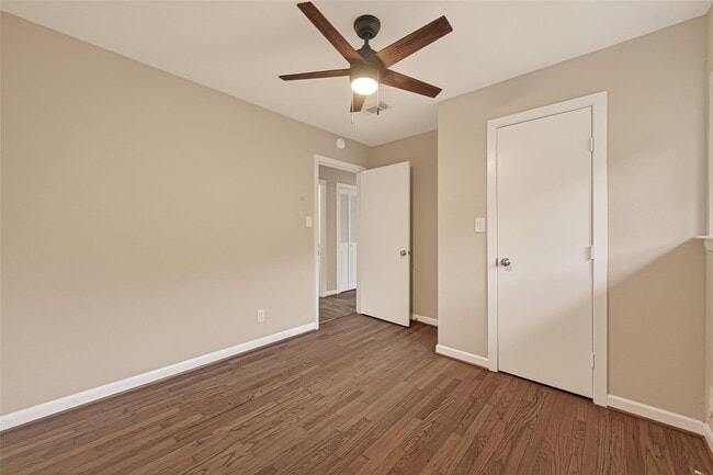 Building Photo - 11206 Huggins Dr