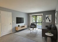 Building Photo - 447 Danbury Ln