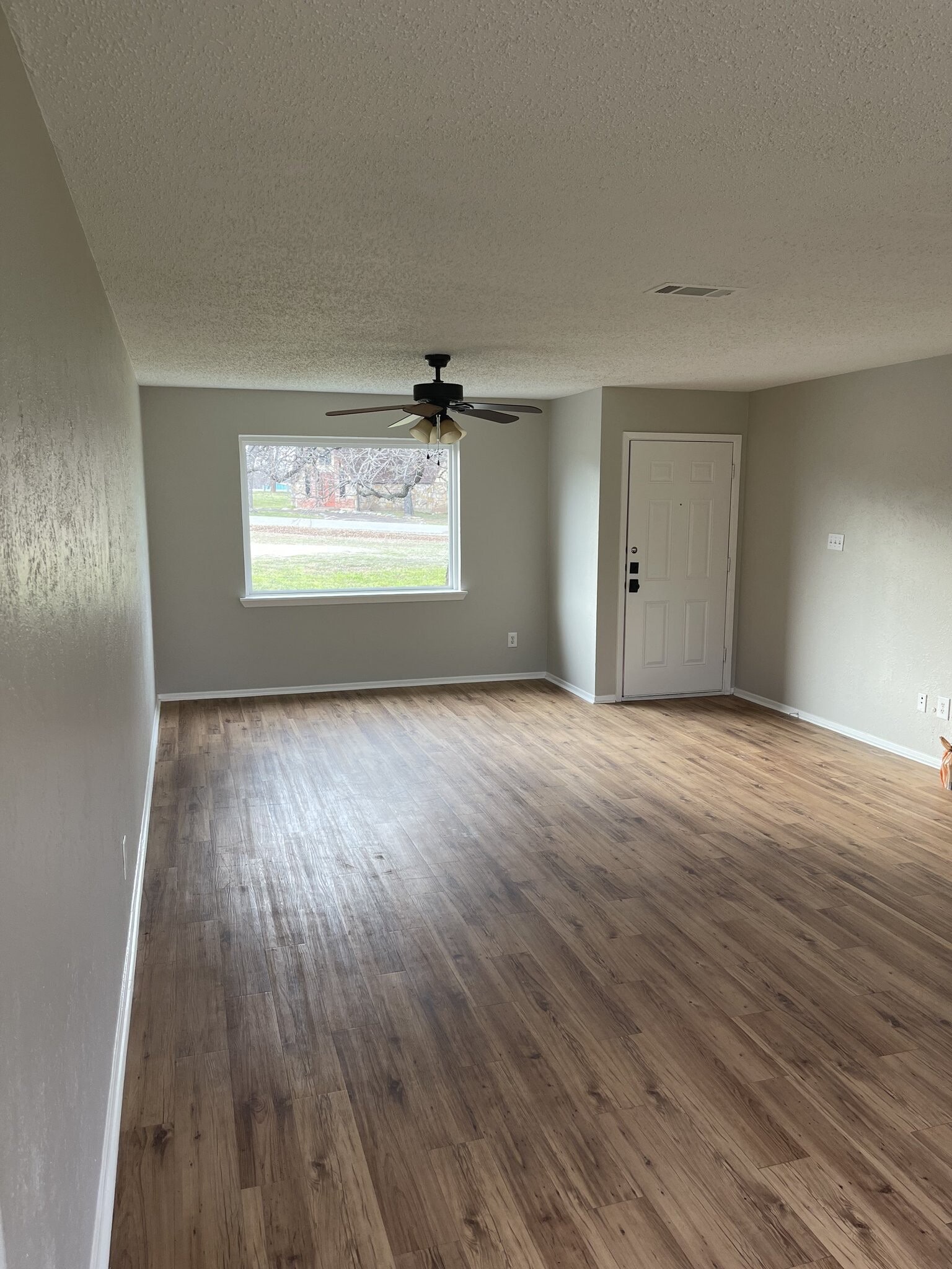 Building Photo - 509 Sage Trail