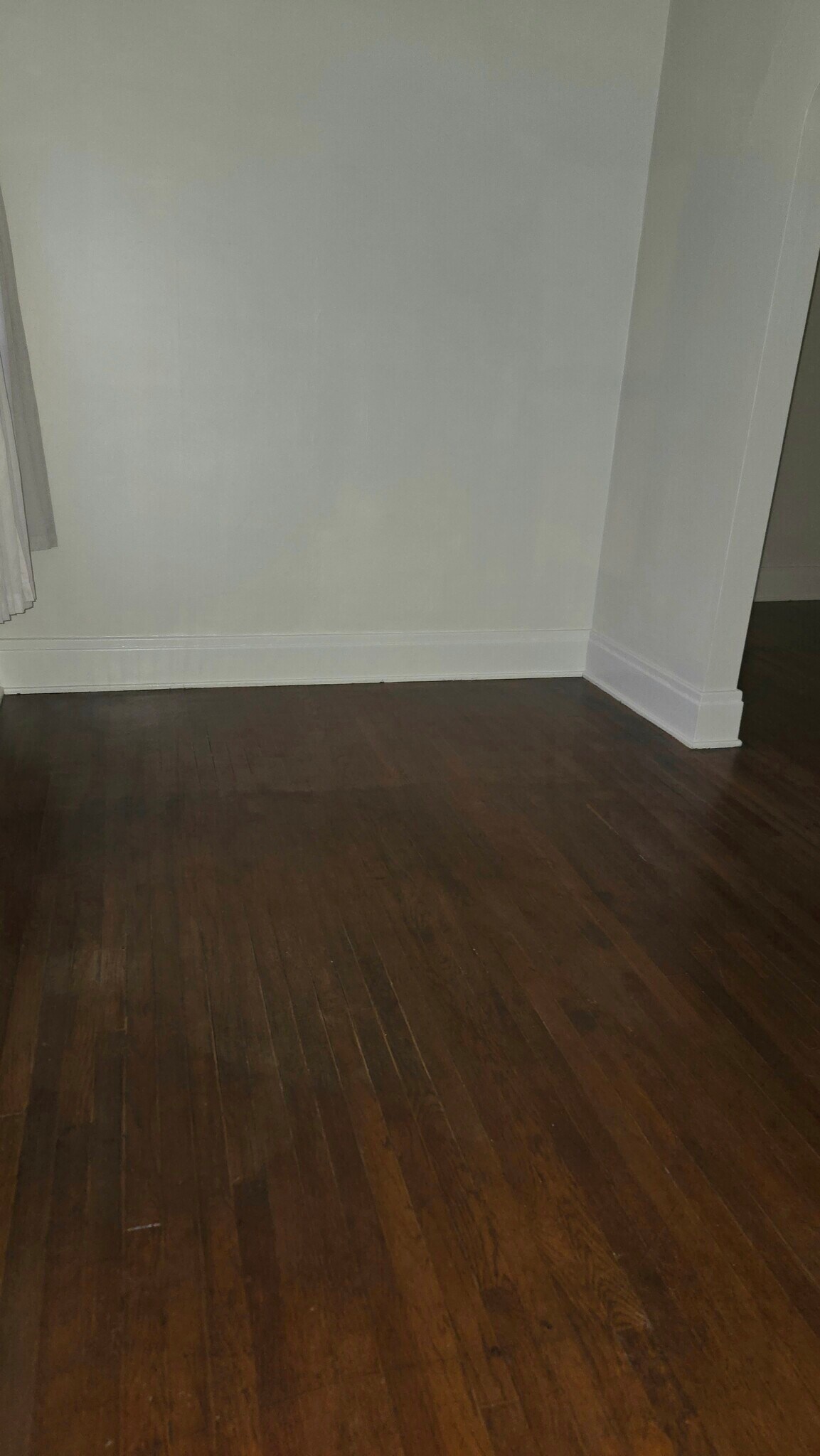 Front Room - 414 Taunton Pl