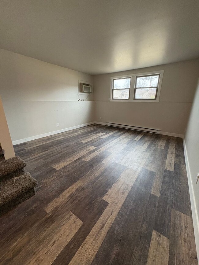 Building Photo - JCP - 04 -Terrace Dr