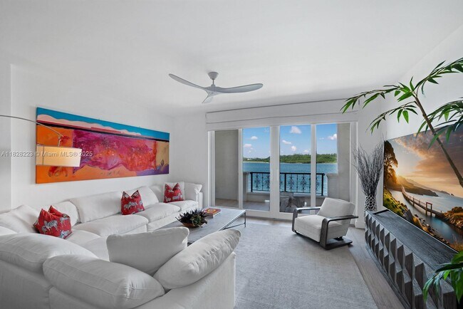 Building Photo - 2424 Fisher Island Dr