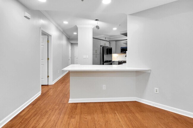 Building Photo - 3047 Lenox Rd NE