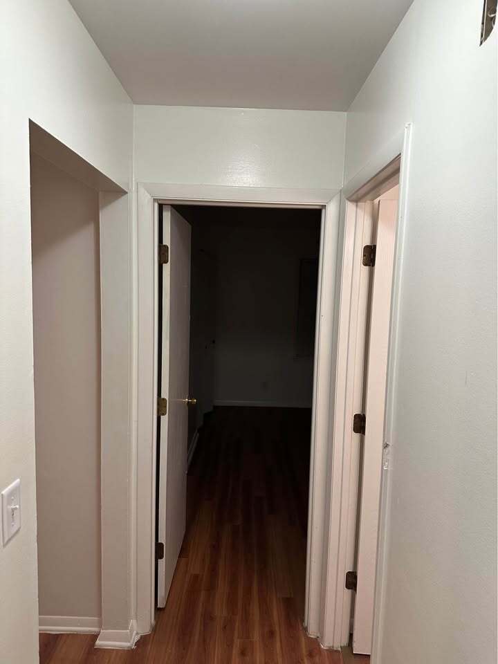 Building Photo - 212 Logan St